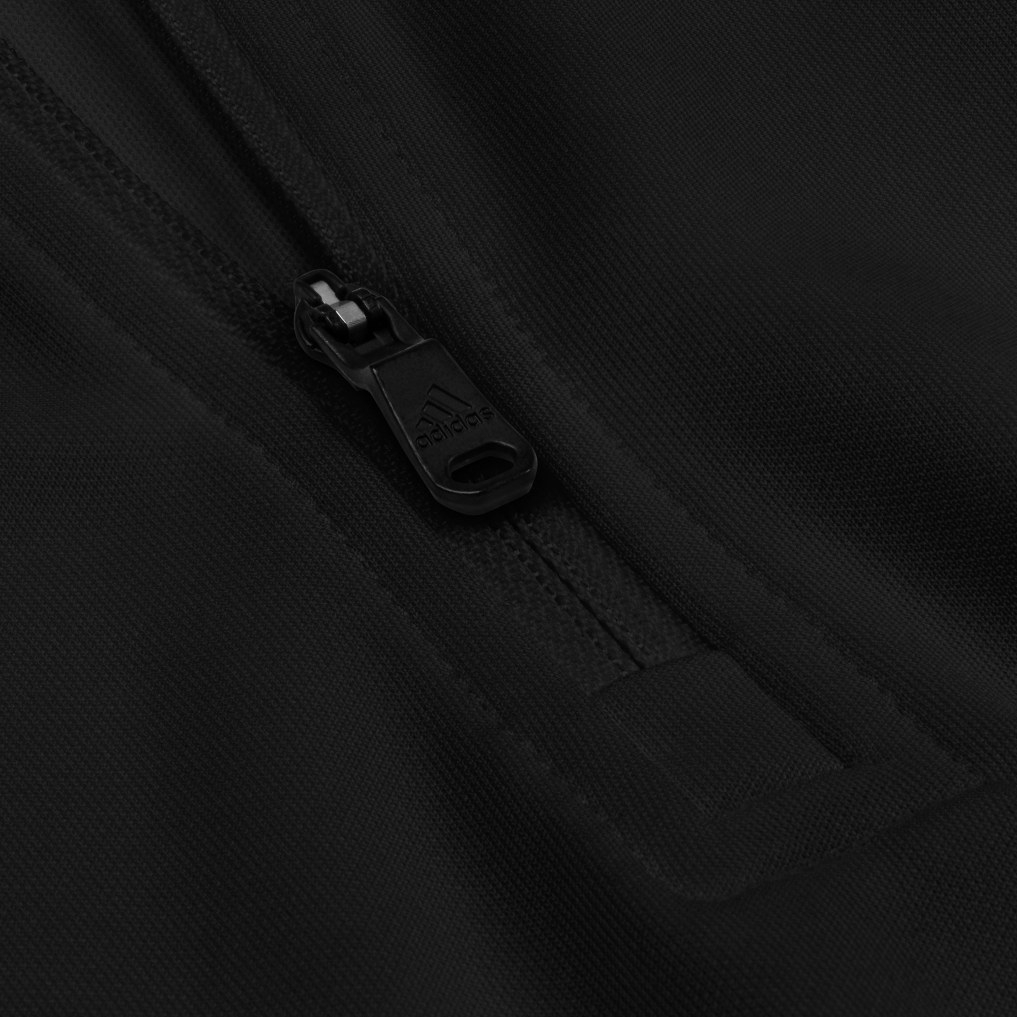 adidas® x tsgabrielle® • Para Ele • Moletom de Manga Comprida com Zíper • Cores Escuras - View 8